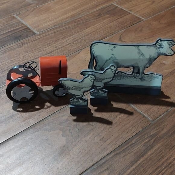 farm animal tractor decor farmhouse - Picture 1 of 4